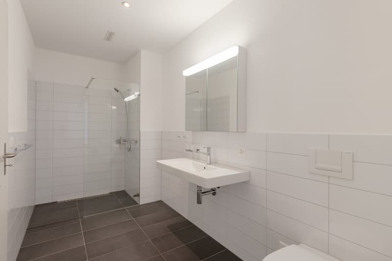 Moderne 3.5-Zimmer-Wohnung in Belp (8)