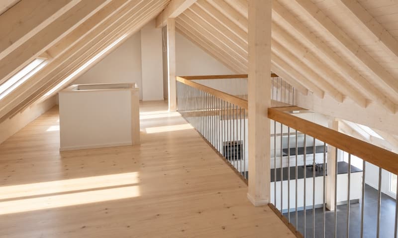 Wohnen mit Weitblick – 4.5-Zimmer-Dachwohnung mit Galerie (4)