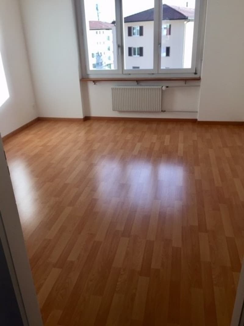 46651.03.0303_SZ.jpg