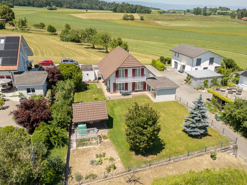 Einfamilienhaus mit Wintergarten...Liebistorf (2)