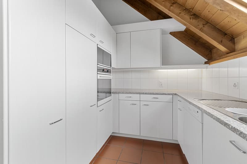 Nicht ganz eine Wohnung, nicht ganz ein Haus – Charmante 4.5-Zimmer-Maisonettewohnung (6)