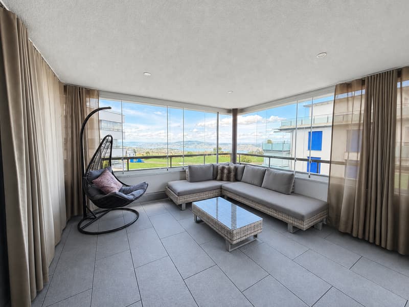 Hochwertige 3.5-Zimmerwohnung mit Seesicht – Wohnen mit Stil und Weitblick (9)
