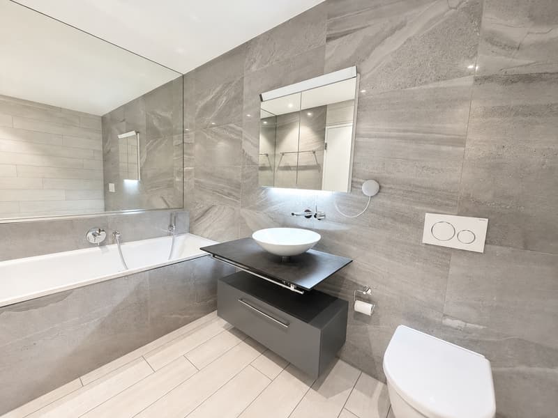 Hochwertige 3.5-Zimmerwohnung mit Seesicht – Wohnen mit Stil und Weitblick (8)