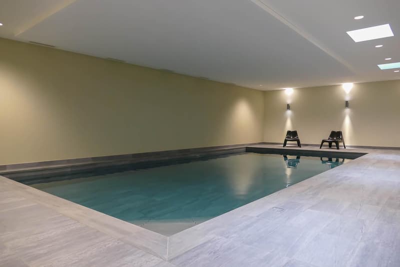 MAGNIFIQUE APPARTEMENT AVEC 4 CHAMBRES & 1300 M² DE JARDIN ! (12)