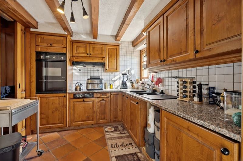 Maison villageoise : 4 logements  loués et 1 arcade - fort potentiel (9)