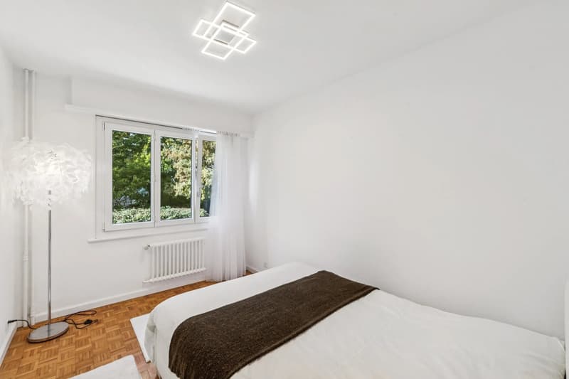 En exclusivité - Appartement de 5 pièces à proximité immédiate du Lac (9)