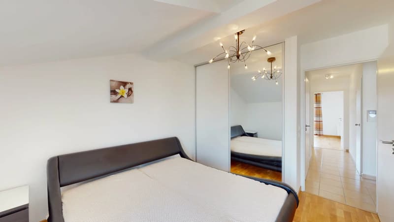 Appartement meublé T4 - 76 m² - Dernier étage avec balcon et cave (11)