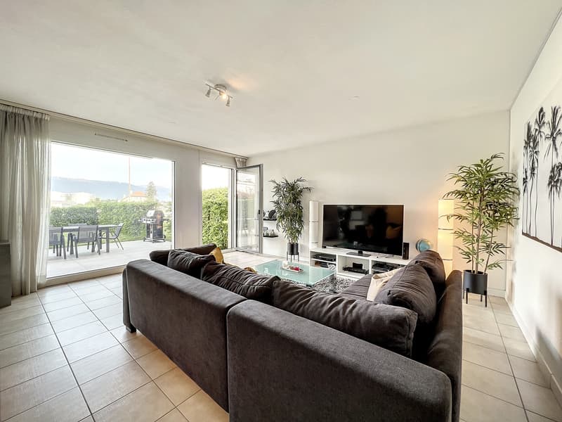 Magnifique appartement traversant de 102m2 PPE en rez-de-jardin | homegate.ch