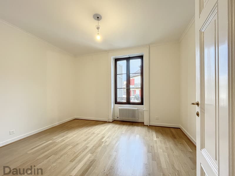 Appartement de 6 pièces dans le quartier Philosophes-Bastions (9)