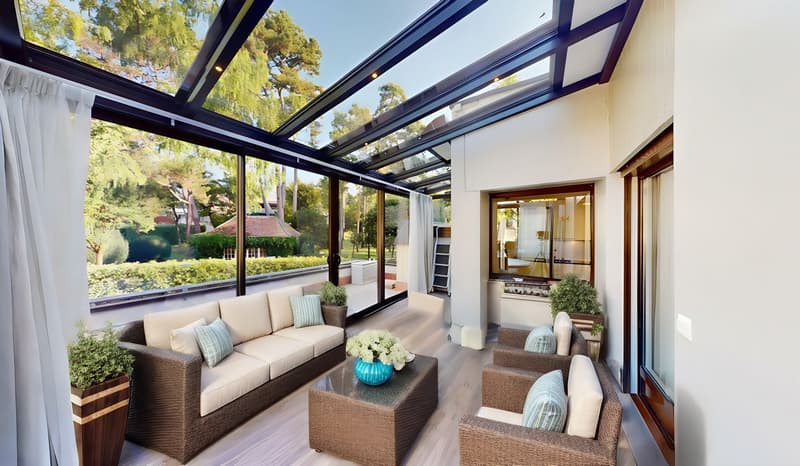 Duplex-attique d'exception avec terrasses panoramiques et parc privé. (2)