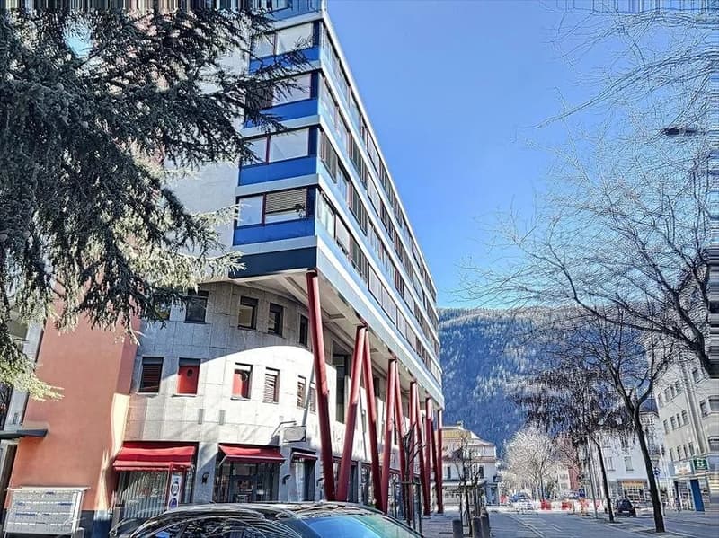 Mixed commercial lots (3)