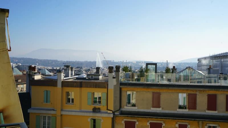 Sale in the name of a lot of four apartments. (7)