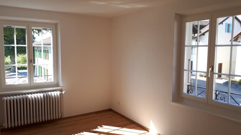 Appartement lumineux de 4.5 pièces avec vue panoramique à Lavigny (10)
