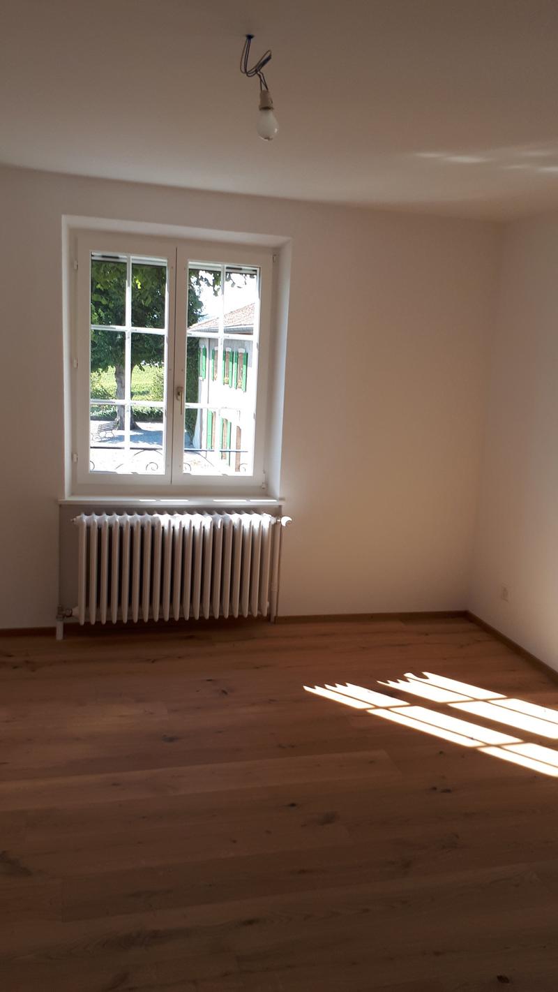 Appartement lumineux de 4.5 pièces avec vue panoramique à Lavigny (11)