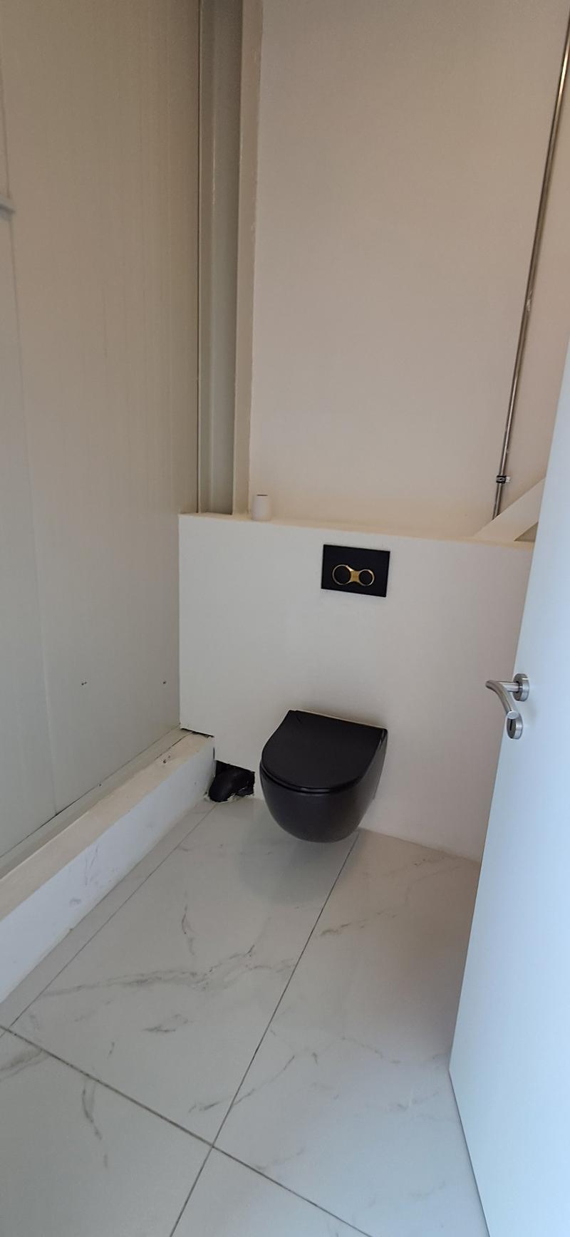 Box de 60 m2 à Crissier (7)