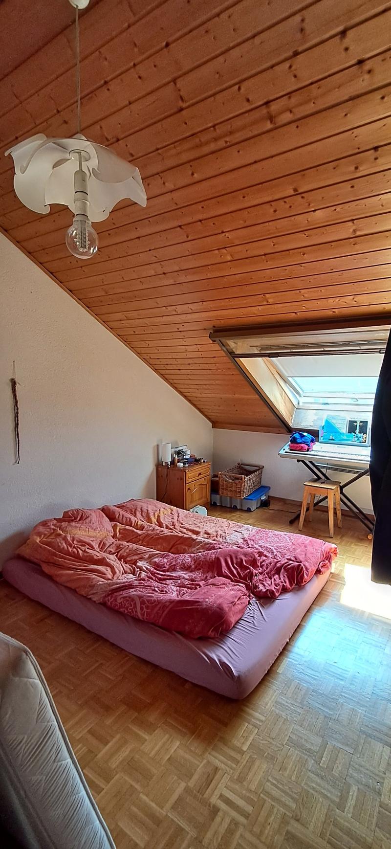 Charmant appartement en attique de 2.5 pièces à Tolochenaz (6)