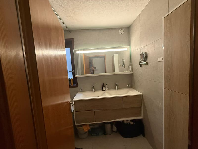 BEL APPARTEMENT DANS COMPLEXE IMMOBILIER EN PLEINE NATURE (12)
