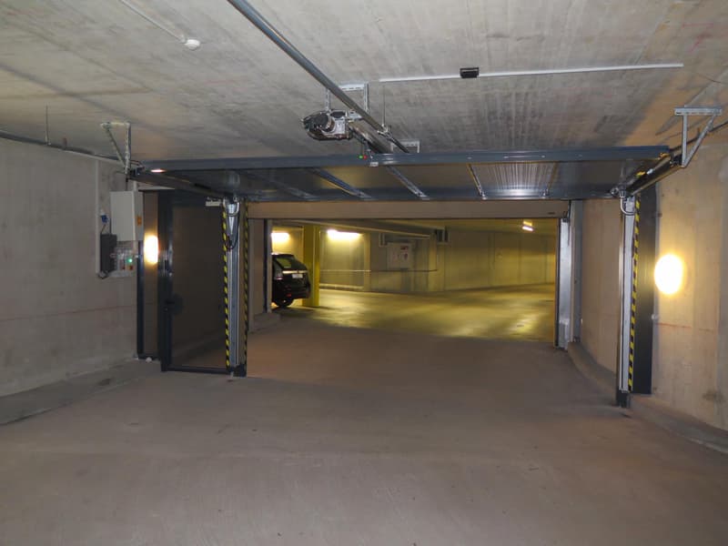 PARKING SOUTERRAIN GARE (6)