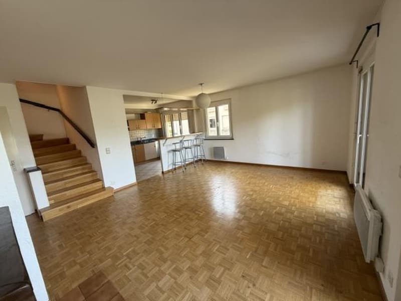APPARTEMENT DUPLEX - 5 PIECES (étage et combles) - En rénovation (7)