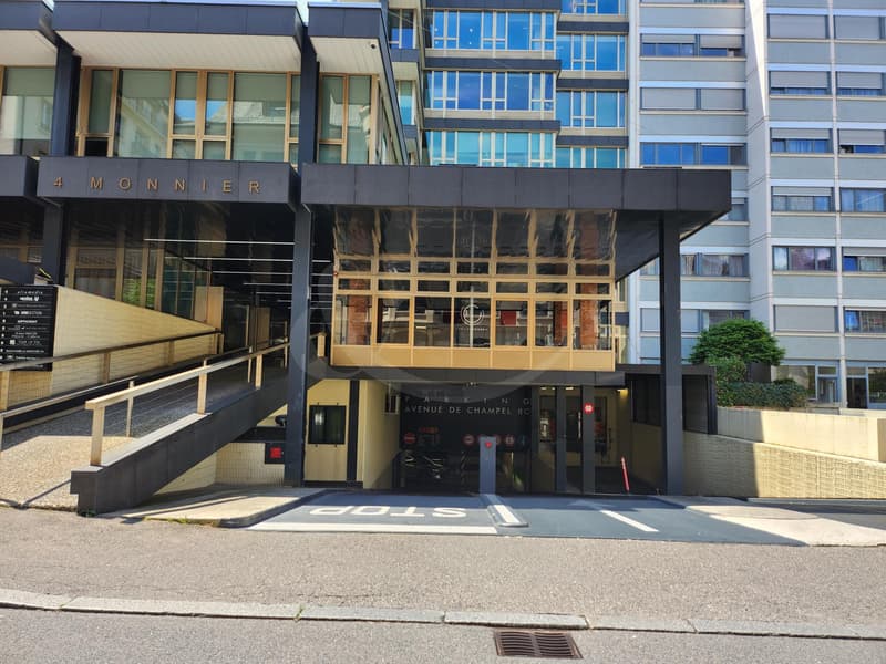 1 Rue Marc-Monnier, Parking au 2ème sous-sol (1)
