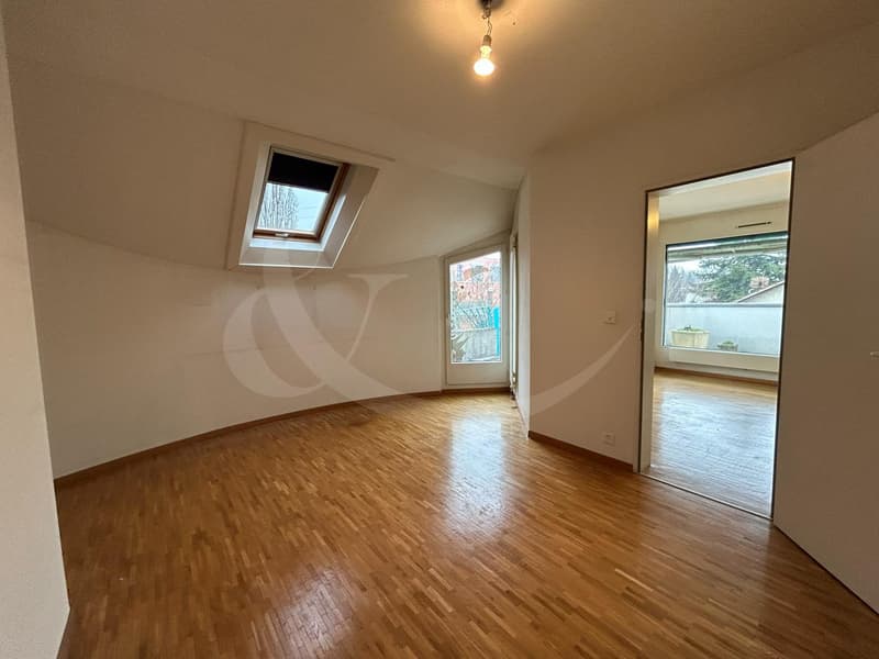 Attique exclusif occupant tout l'étage avec vaste terrasse au coeur de Perly (6)