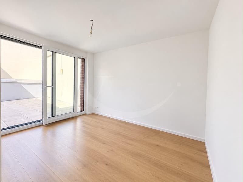 Exclusivité ? Appartement de 4 pièces et ses 64 m² de terrasses ? Nations - Servette (4)