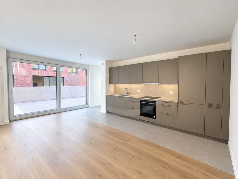 Exclusivité ? Appartement de 4 pièces et ses 64 m² de terrasses ? Nations - Servette (2)