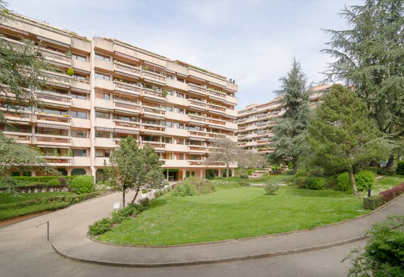 Route de Frontenex 110, Superbe appartement traversant de 5 pièces avec vue imprenable sur Genève et le lac. (1)