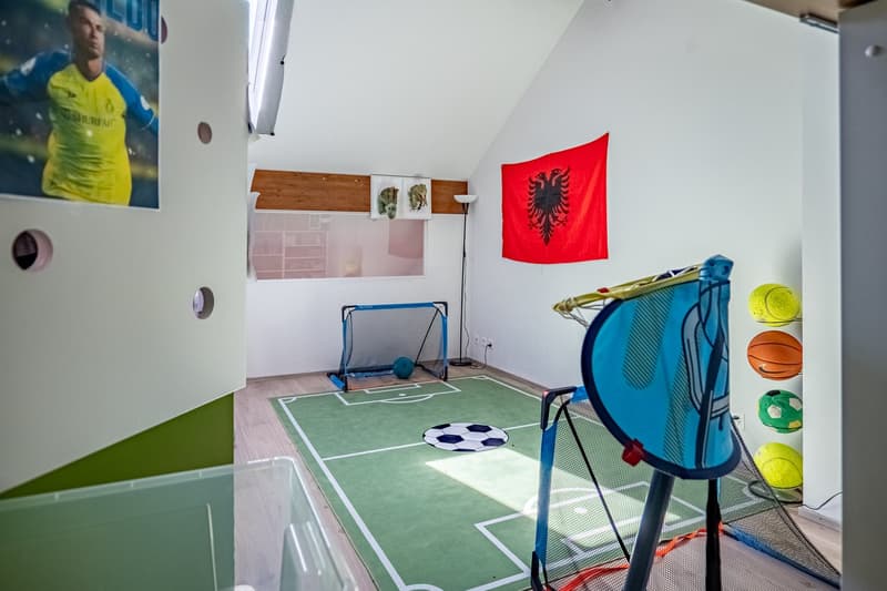CHARMANT APPARTEMENT AU COEUR DE MONTHEROD (16)