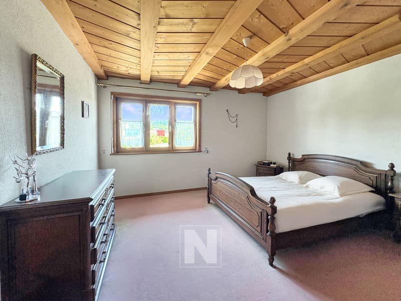 Immeuble à vendre à Avenches - Avec appartement 150m2 et grand dépôt (5)