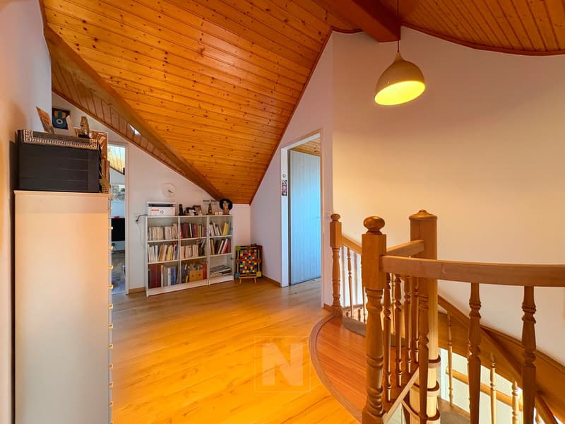 Appartement au centre ville, envi. 124 m2, avec une très belle vue ! (7)