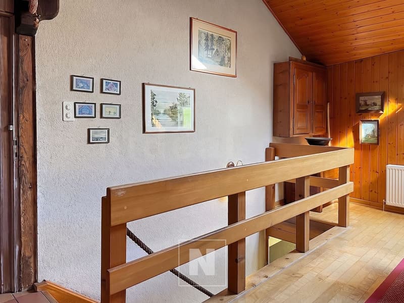 Ancienne ferme à rénover env. 230 m2 + appartement de 2 pièces, Les Charbonnières (13)
