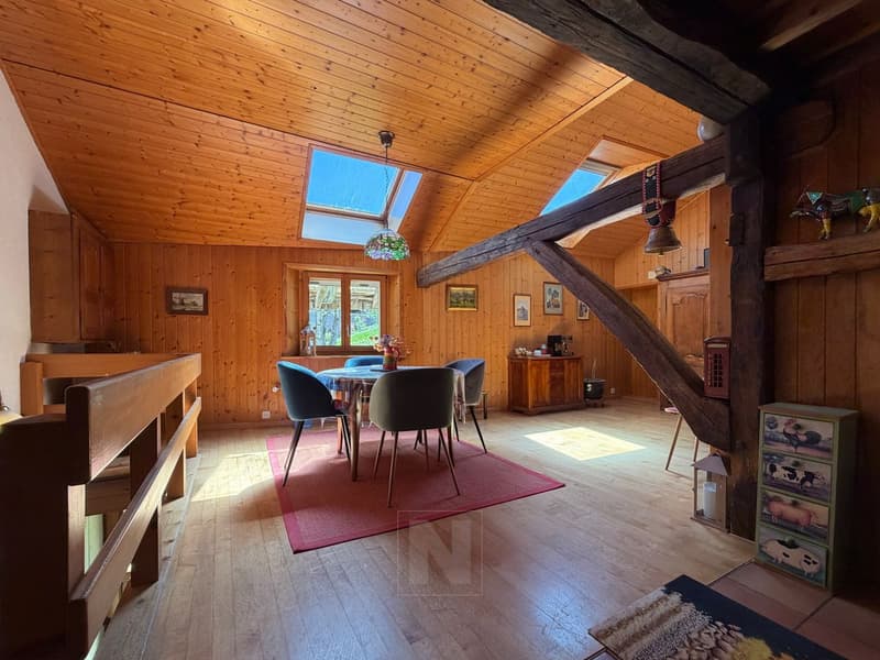 Salle à manger ouverte