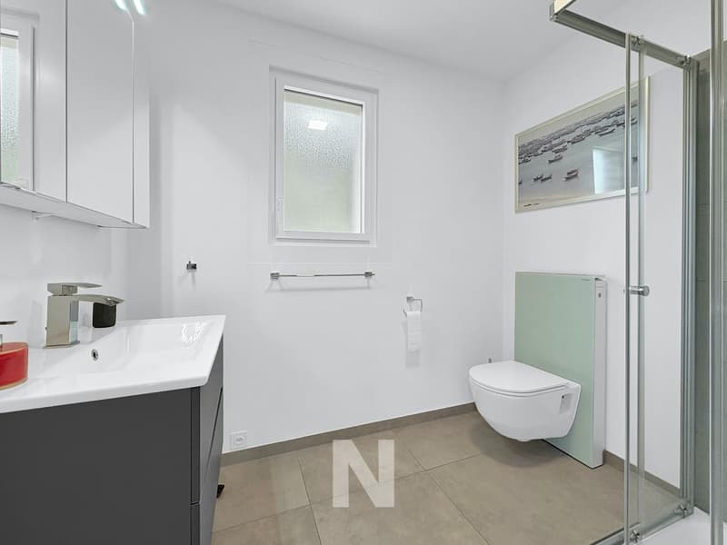 Maison individuelle de 6,5 pièces, d'environ 170m2 avec piscine (10)