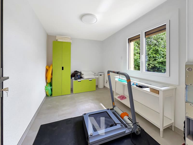 Maison individuelle de 6,5 pièces, d'environ 170m2 avec piscine (12)
