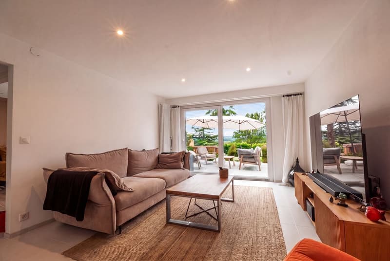 Appartement à vendre à Vufflens - 4,5 pièces de 131m2 bruts avec un grand jardin ! (5)
