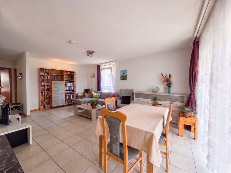 Appartement à vendre à Lausanne - 3 pièces de 75 m² avec 2 salles d'eau et grand balcon et parking intérieure (4)