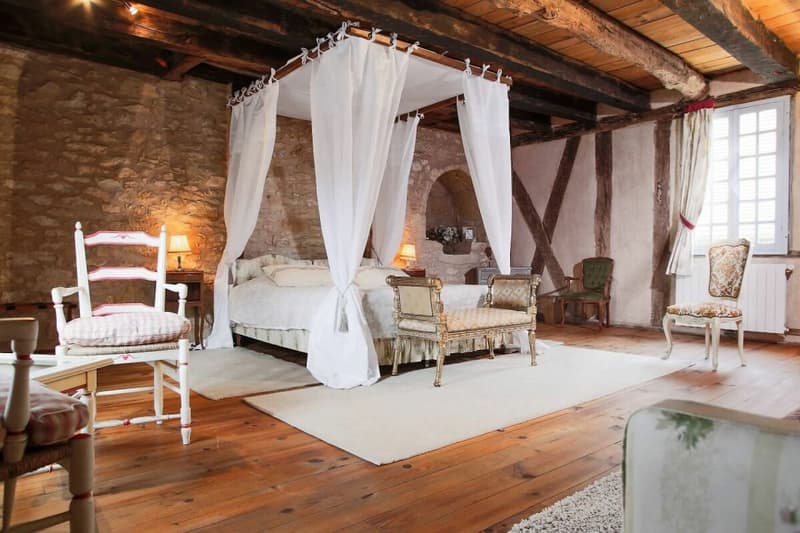 Propriété 20 pièces à Montignac (6)