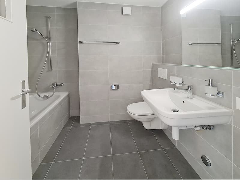 Salle de bains 1.2.jpg