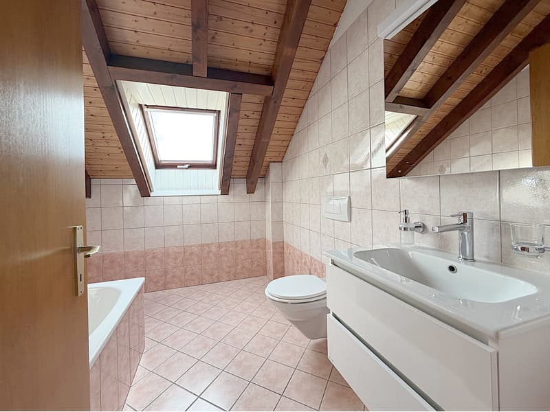 Salle de bains 1er etage.jpg