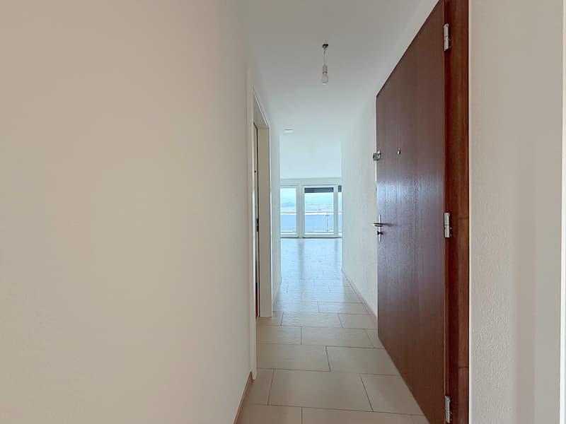 Hall.jpg