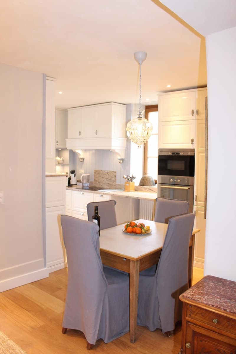 Magnifique appartement meublé avec jardin (3)