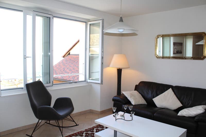 Charmante maison individuelle de 5.5 pièces avec vue sur le lac (6)