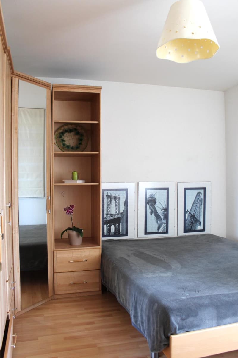 Charmante maison individuelle de 5.5 pièces avec vue sur le lac (8)