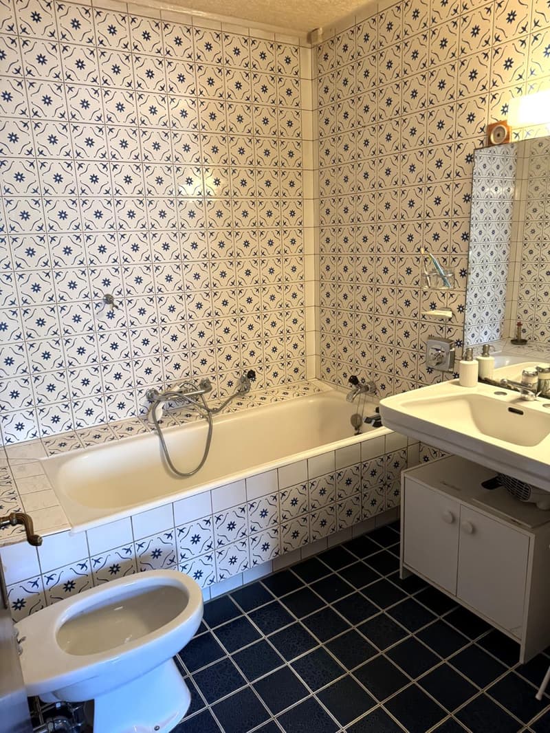 Villa individuelle avec piscine, à rénover (7)