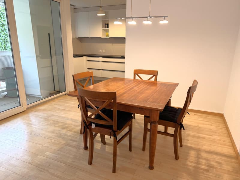 Bel appartement meublé de 3.5 pièces avec jardin (3)