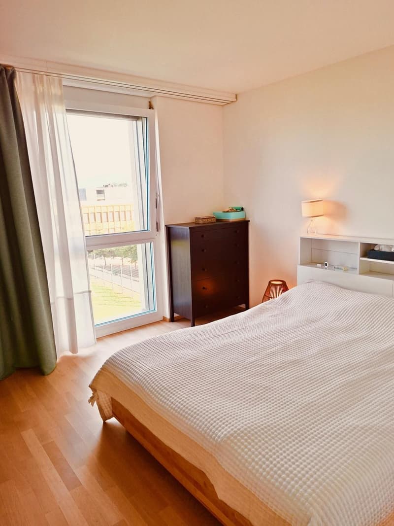 Bel appartement meublé de 3.5 pièces avec balcon (5)