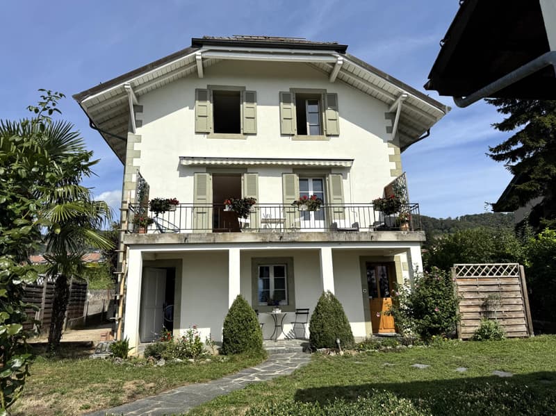 Charmante maison individuelle avec vue sur le lac et les Alpes (2)