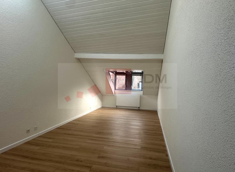 Appartement en loft à louer au centre-ville de Morges (2)