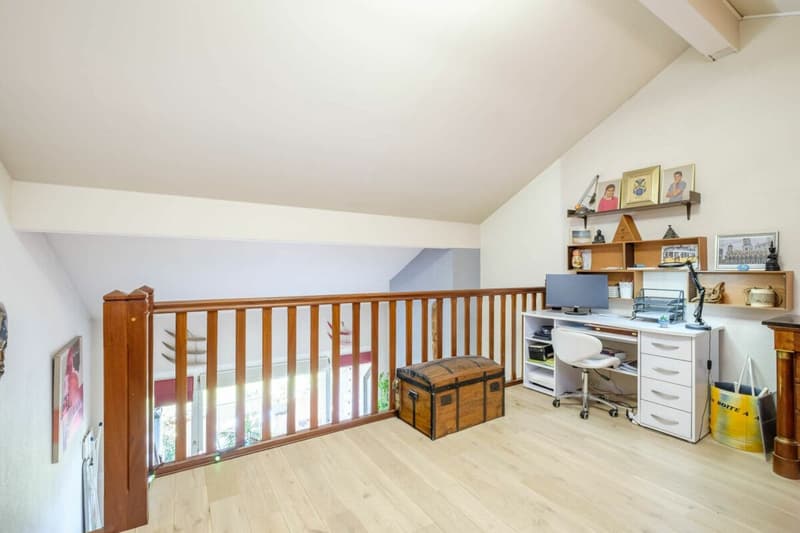 Bel appartement en attique - duplex - vue dégagée (6)